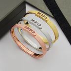 [Twinkle ]Move Noa Ciselé bangle