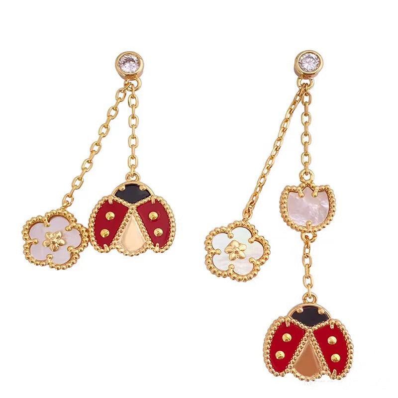 Twinkle LUCKY LADYBUG WHITE MOP EARRINGS