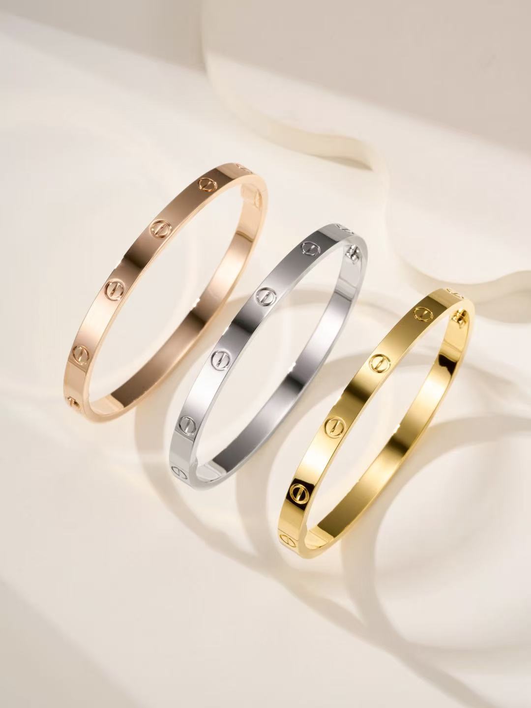 Twinkle LOVE BRACELET 4.8MM