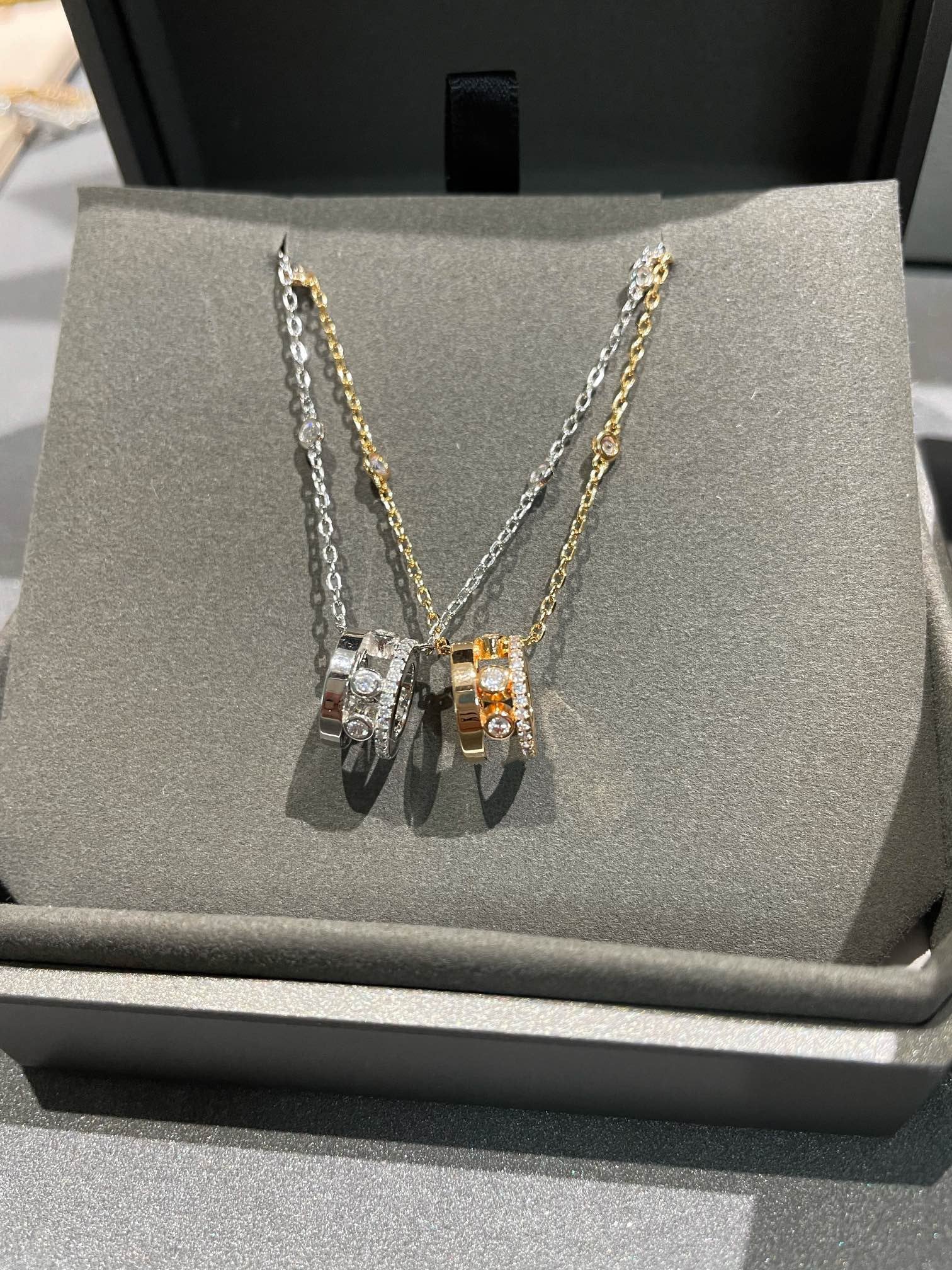 [Twinkle ]CHAIN MOVE ROMANE PEDAND NECKLACE