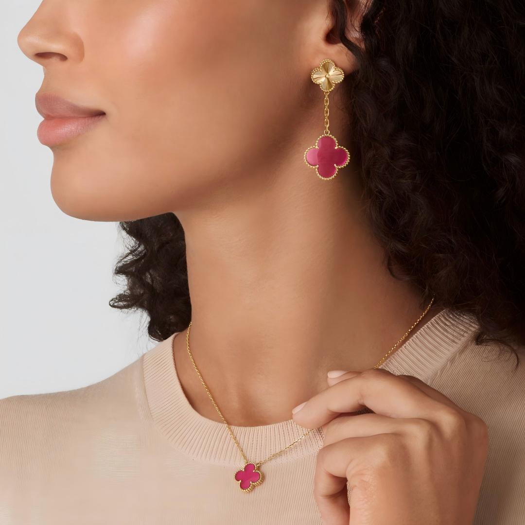 [Demo]NEW CLOVER 2 MOTIF PINK ENAMEL EARRINGS