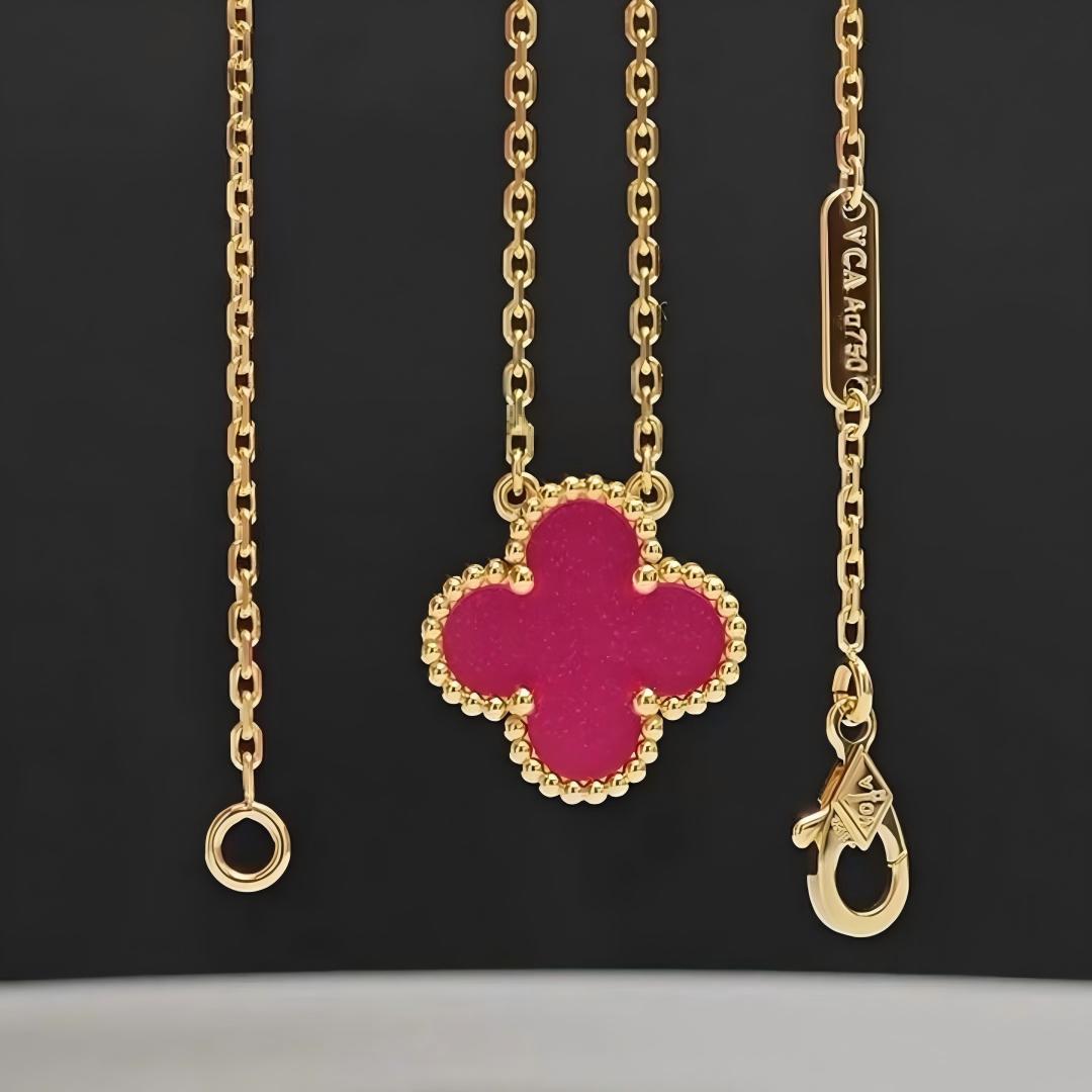 [Demo] NEW CLOVER 15MM PINK ENAMEL NECKLACE