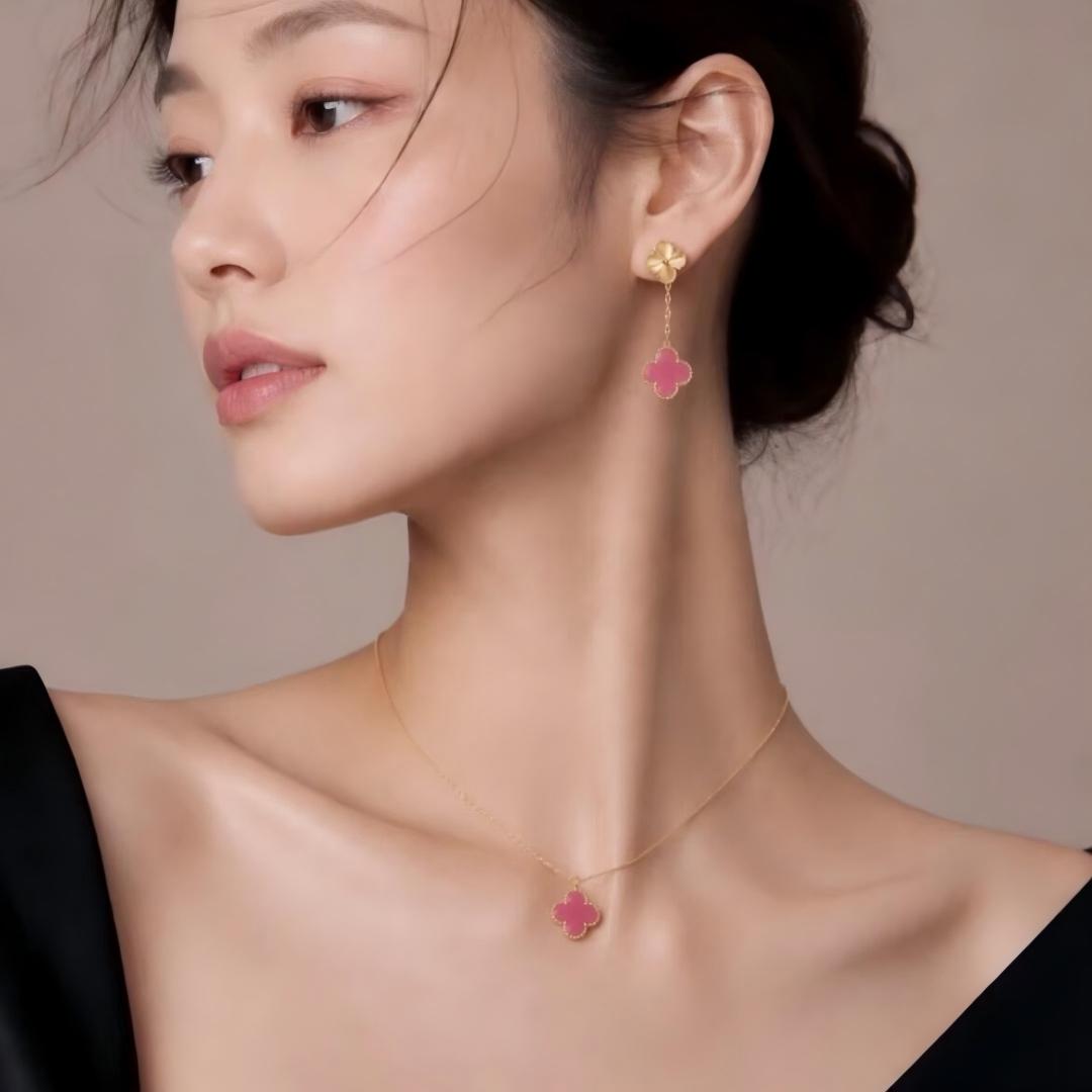 [Demo] NEW CLOVER 15MM PINK ENAMEL NECKLACE